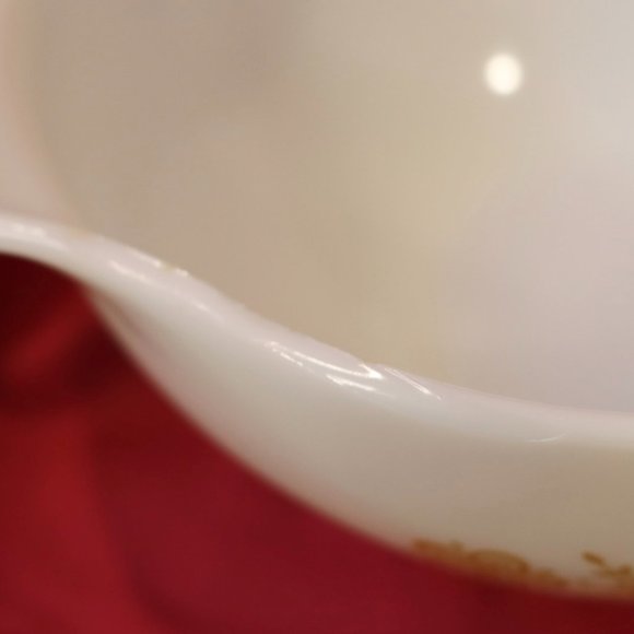 PYREX Butterfly Gold Cinderella Bowl Set of 4 - Picture 4 of 10